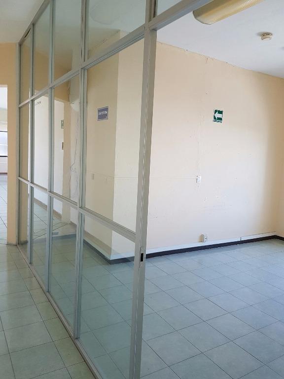 SE RENTA OFICINAS EN CALLE 33 en Mesa de Tijuana - Imagen 4