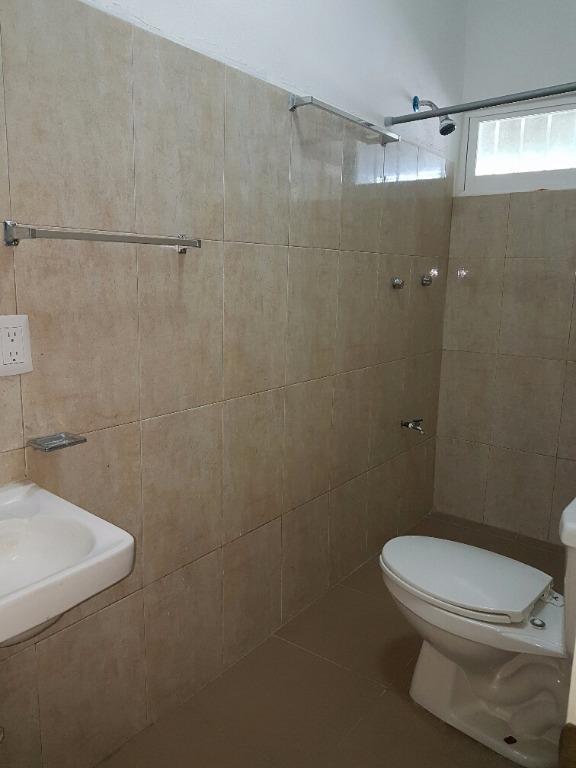 SE RENTA DEPARTAMENTO U OFICINA, SOBRE AVENIDA PRINCIPAL DE … en Ciudad del Carmen - Imagen 7