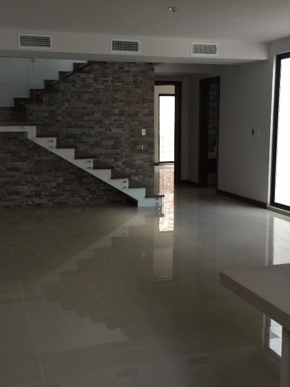 HERMOSA CASA EN RENTA ALBATERRA III en Chihuahua - Imagen 3