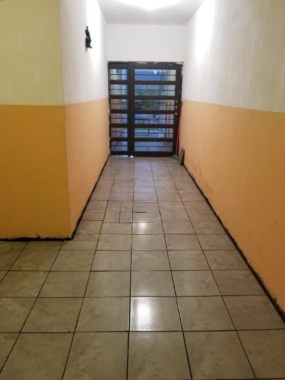 LOCAL FRENTE WALMART PARA OFICINA/CONSULTORIO/NEGOCIO/BODEGA en Monclova - Imagen 1