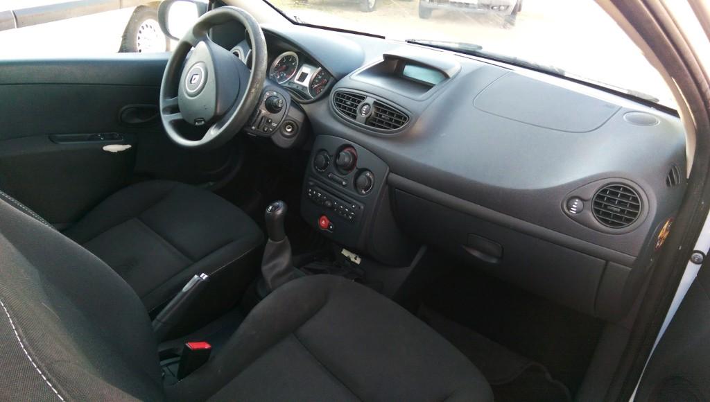 RENAULT - CLIO ECO2, 1.5 DCI, BAJO CONSUMO! en Picassent - Imagen 5