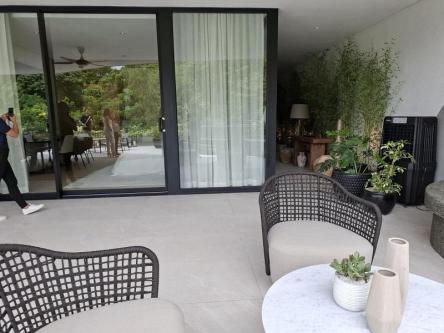 3BR HIGH END OVERLOOKING CONDO CEBU CITY THE RISE AT MONTERRAZAS in Cebu City - Image 1