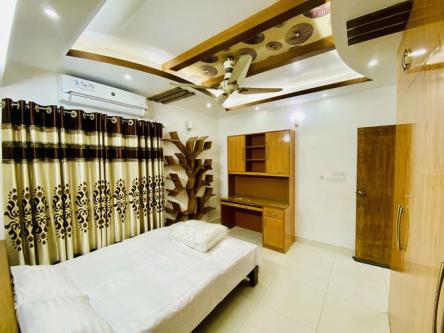 4-Bedroom Flat for Rent in Bashundhara R/A in Dhaka - Image 2