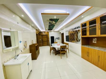 4-Bedroom Flat for Rent in Bashundhara R/A in Dhaka - Image 5