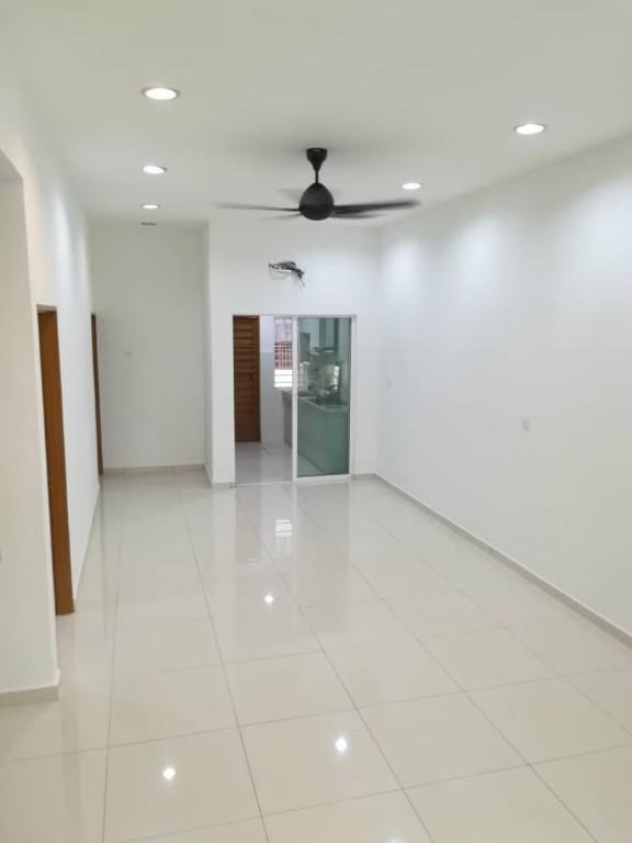 Kepong Baru 1.5-sty Intermediate House For Rent in Kampung Baru Subang - Image 3