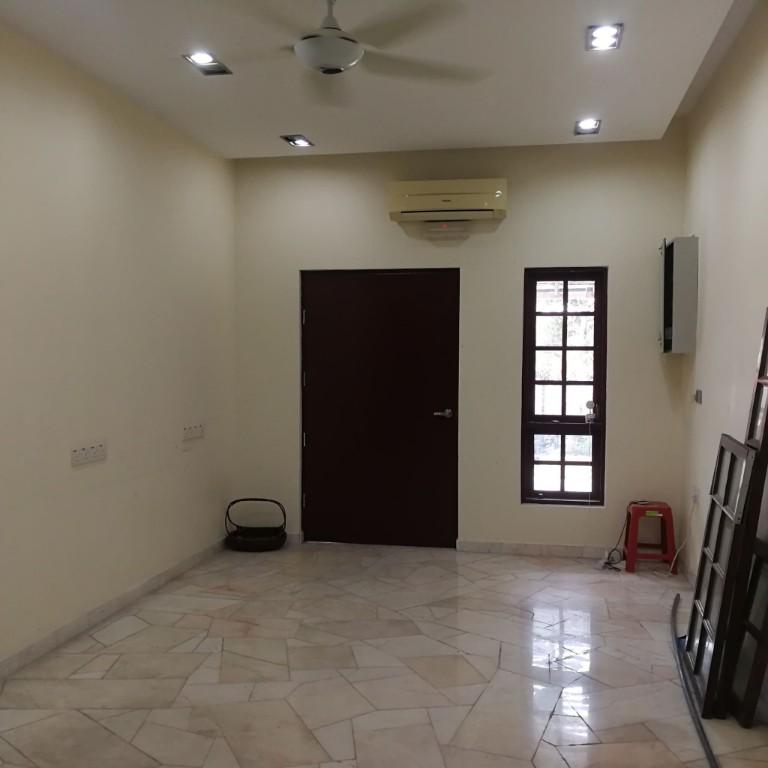 Kepong Taman Bukit Maluri 2-sty Intermediate House For Sale in Ladang Seri Kundang - Image 1
