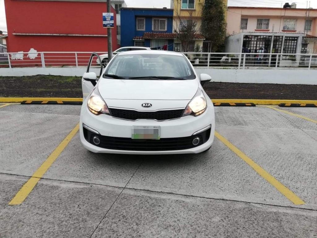 Kia Río EX en Coatepec - Imagen 3