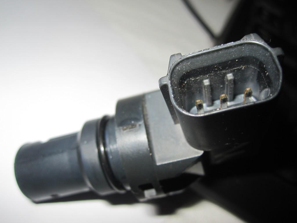 SENSOR MITSUBISHI POSICIÓN DE ÁRBOL DE LEVAS PARA MAZDA2,3,5,6 en San José Villanueva - Imagen 3
