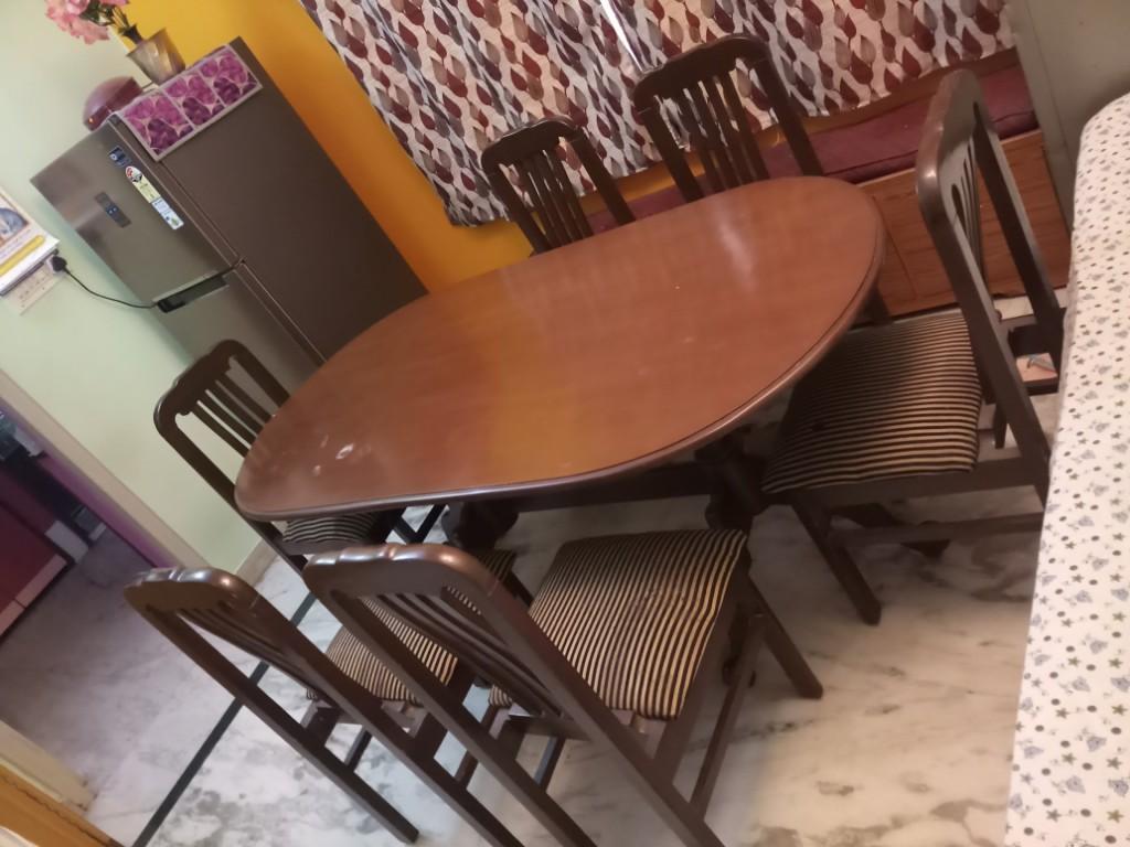 Dining Table With Chairs For Sale in Kalkere - Image 2