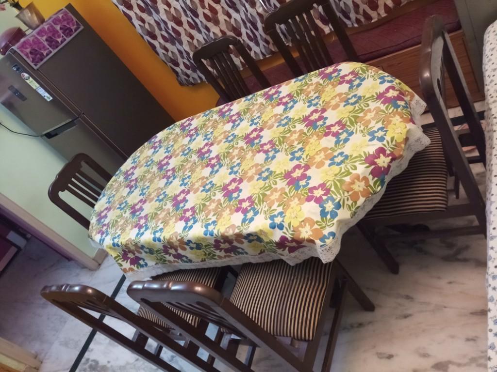 Dining Table With Chairs For Sale in Kalkere - Image 3