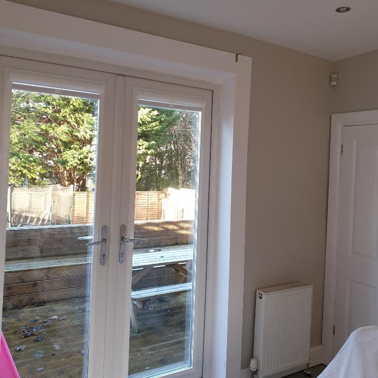 Painter and Decorator in Bellshill - Image 7