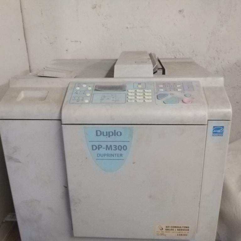 Office equipment in Kempton Park - Image 1