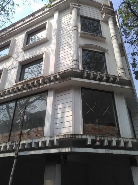 Three Storied Building near Rasbihari Triangular park On Rent in Bārāsat - Image 1