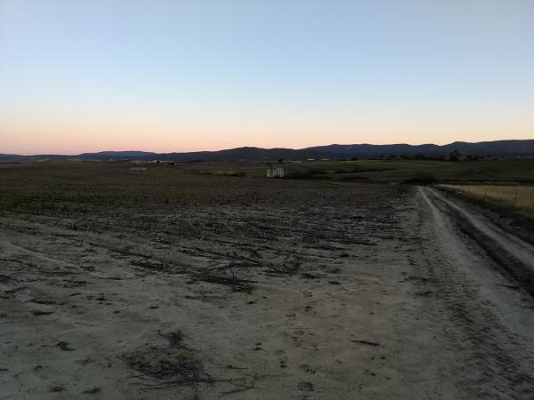 Finca Rústica en Venta en Ríolobos, Cáceres en València - Imagen 2