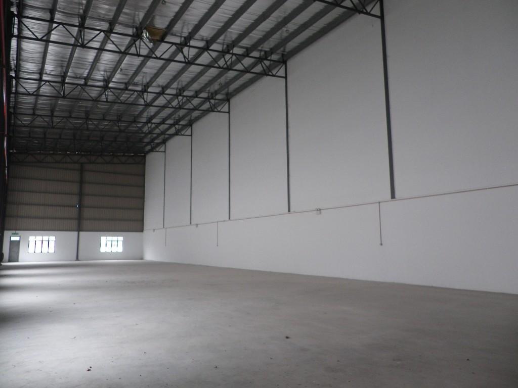 Taman Industri Alam Jaya Semi-detached Factory For Sale in Ladang Seri Kundang - Image 4