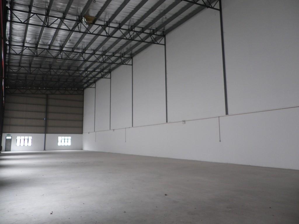 Taman Industri Alam Jaya 3-sty Semi-detached Factory To Let in Ladang Seri Kundang - Image 2
