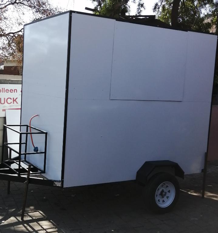 Mobile Kitchen Food Trailers in Bedfordview - Image 1