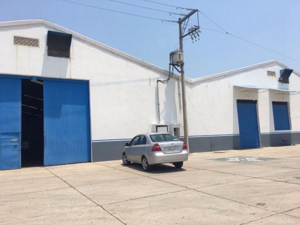 COMERCIAL BODEGA EN RENTA en Medellín y Pigua - Imagen 1