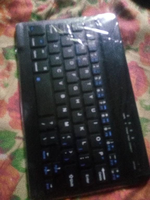 Bluetooth Keyboard for Phones and Pcs in Port Harcourt - Image 2