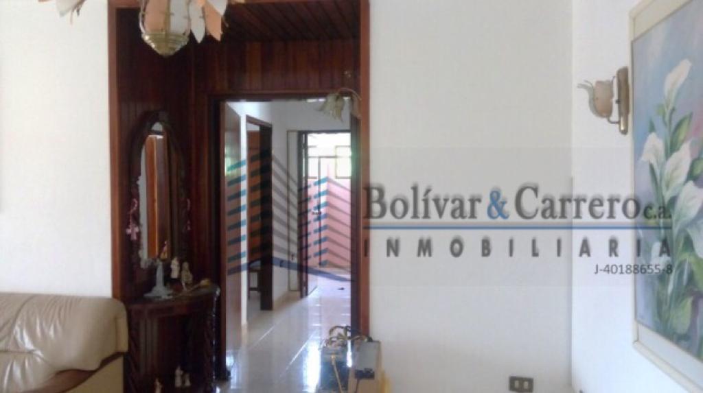 HERMOSO APARTAMENTO EN LA URDANETA, MÉRIDA. en Rubio - Imagen 2
