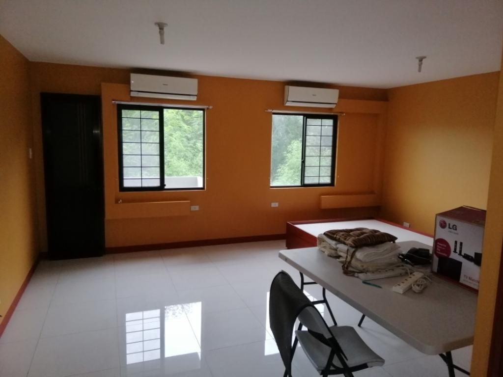 2 BR Condominium for Rent in Santa Rosa - Image 2