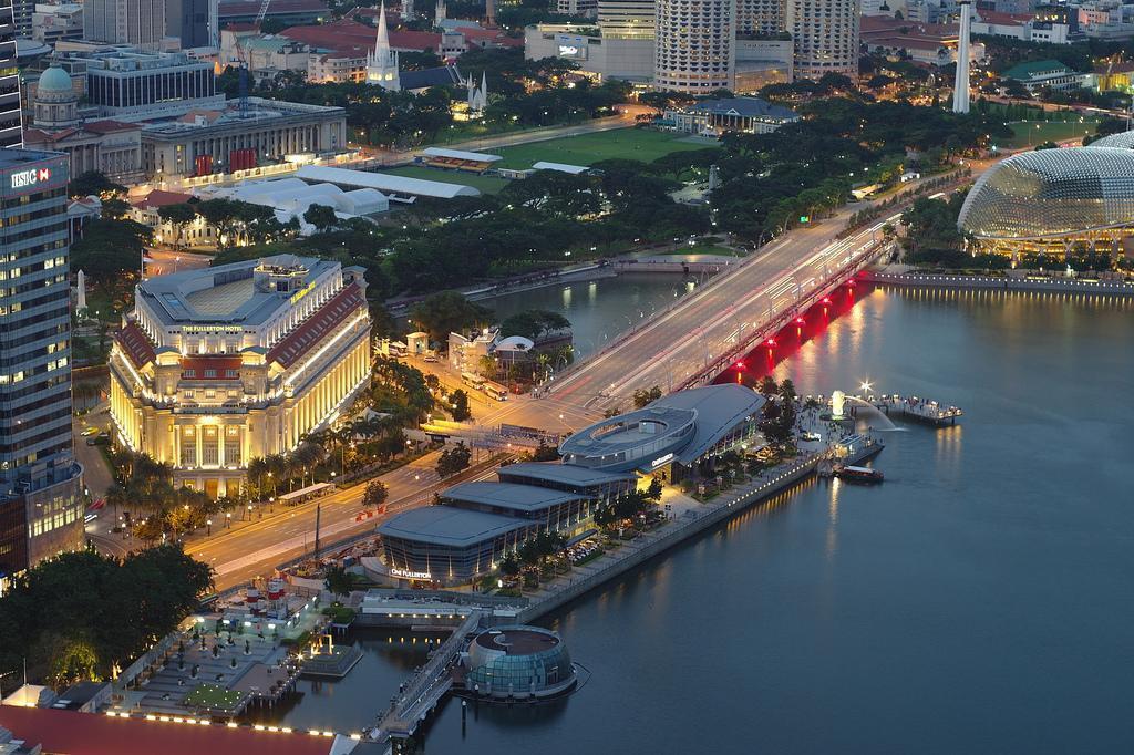 Merlion Park/ Waterboat House Restaurant For Rent in Jurong West - Image 2