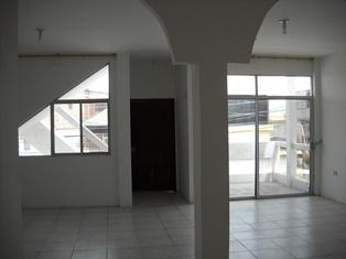 INMOBILIARIA ALARCÓN RENTA ACOGEDOR DPTO. 2 DORMITORIOS, UMIÑA en Montecristi - Imagen 2