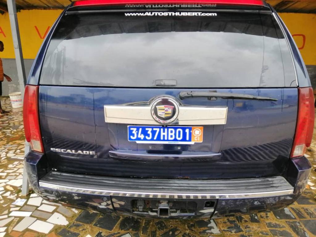 Cadillac escalade 2007 à Abidjan - Photo 5