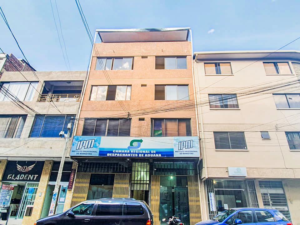 centrico edificio en alquiler en Colcapirhua - Imagen 7