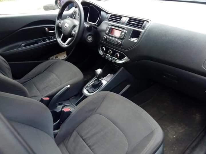Kia Rio 2013 à Abidjan - Photo 2