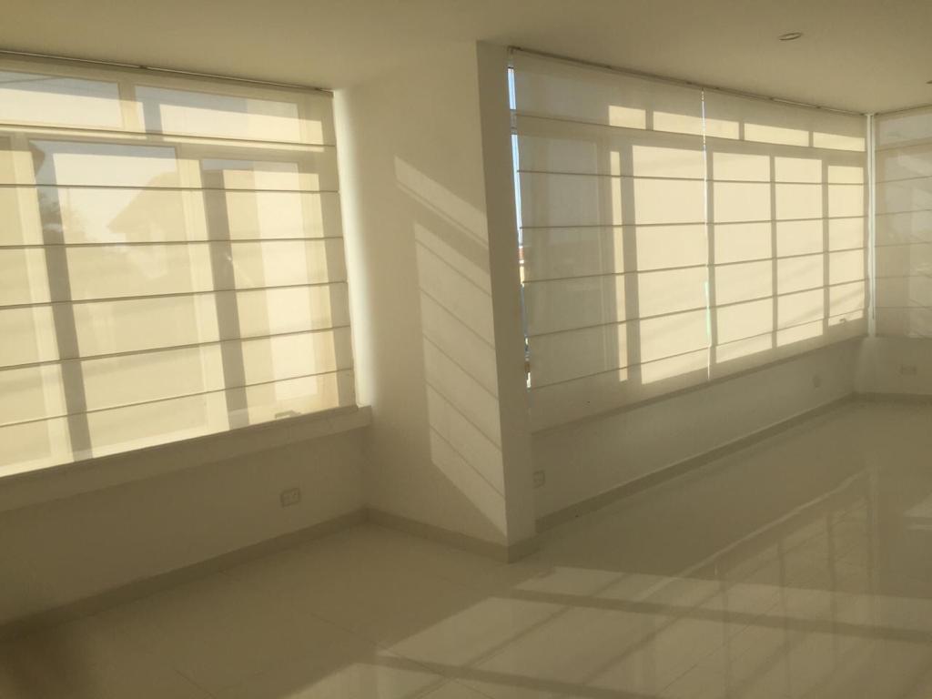 INMOBILIARIA ALARCÓN RENTA MAGNÍFICO DEPARTAMENTO DUPLEX en Manta - Imagen 2