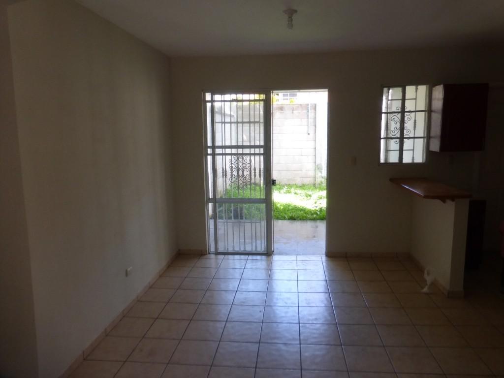 VENDO CASA RESIDENCIAL JACARANDAS, PRIVADO, en Tepecoyo - Imagen 3