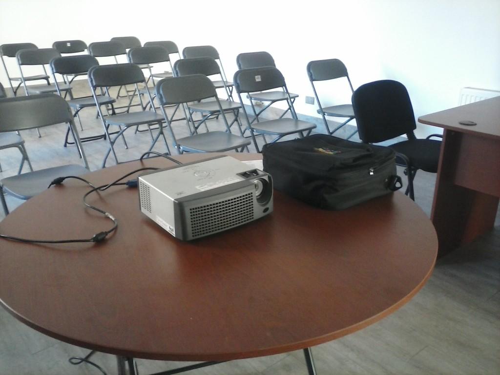 ARRIENDO DATA SHOW PROYECTOR en Concepción - Imagen 5