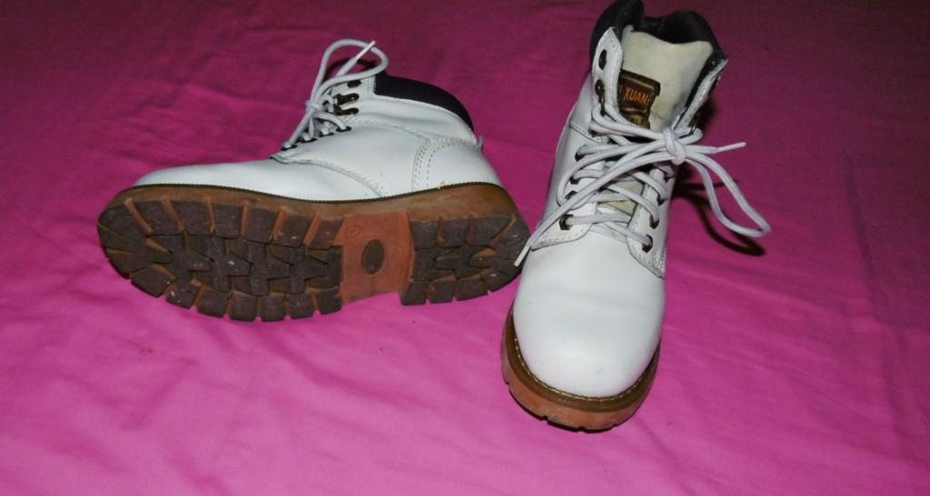 Botas casuales en Caraballeda - Imagen 2