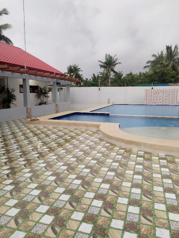 Swimming Pool Builder in Tambo - Image 3