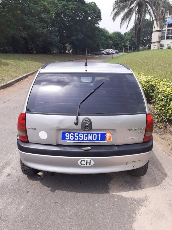 OPEL CORSA BOITE AUTO à Abidjan - Photo 3