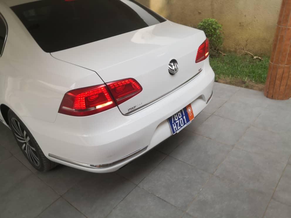 Volkswagen passat 2013 à Abidjan - Photo 2