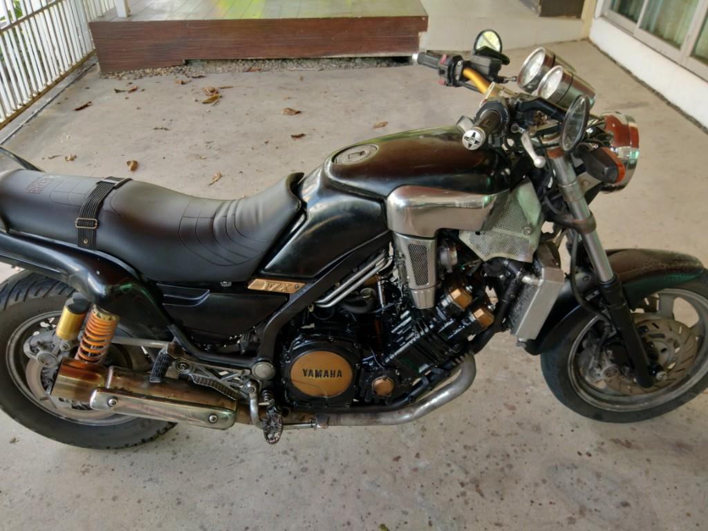 Yamaha FZX750 1986 in Thailand - Image 2