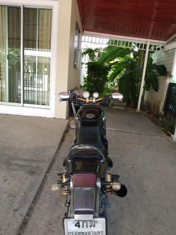 Yamaha FZX750 1986 in Thailand - Image 4