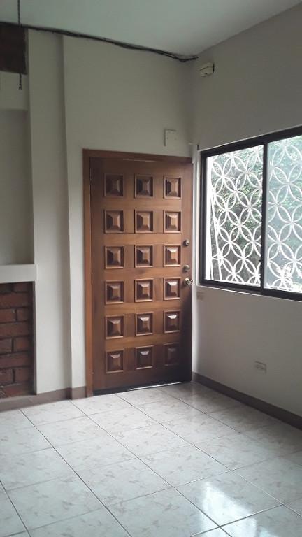 INMOBILIARIA ALARCON RENTA CONFORTABLE DPTO. 2 DORM BARBASQUILLO en Manta - Imagen 12