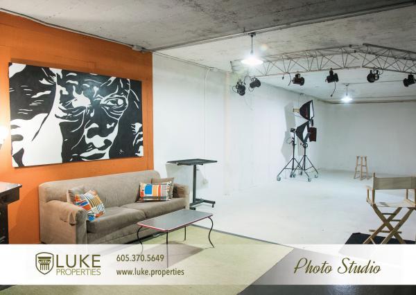 Photo / Video Studio for Rent at 927 Studios! in Sioux Falls - Image 1