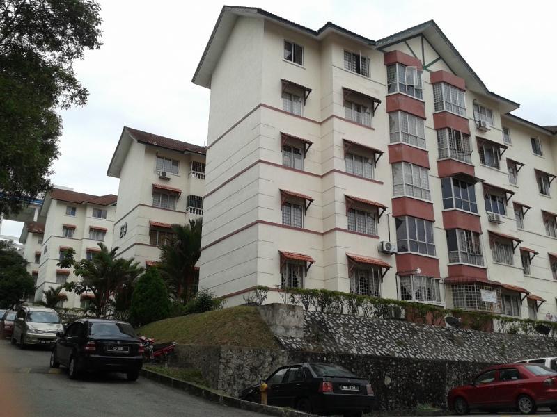 Puchong Taman Puncak Kinrara Apartment For Sale in Ladang Seri Kundang - Image 1
