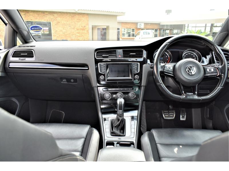 2015 Volkswagen Golf R Auto in Roodepoort - Image 3