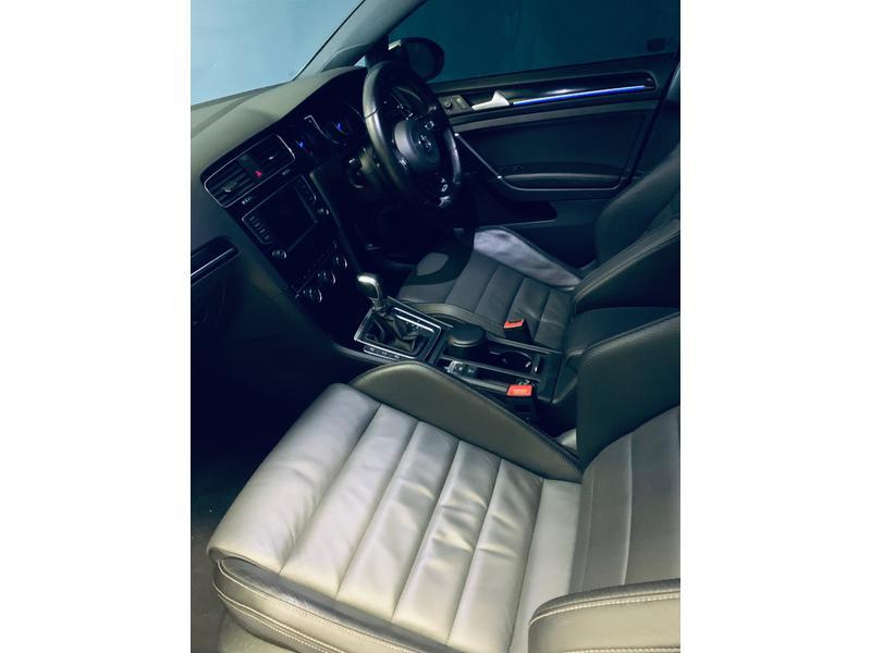 2015 Volkswagen Golf R Auto in Roodepoort - Image 8