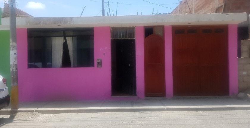 Se vende casa en Tacna - Imagen 1