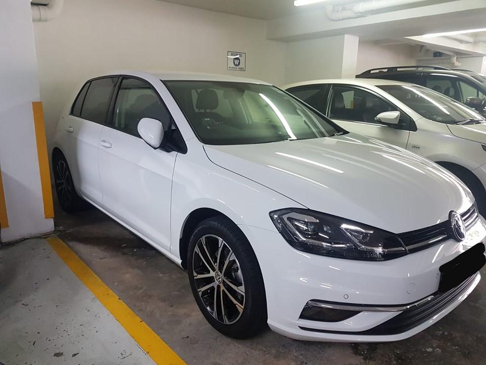 Volkswagen Golf CAR RENTAL in Queenstown - Image 1
