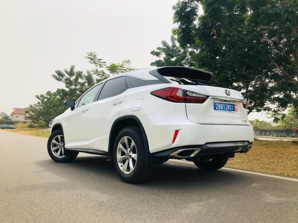 Lexus RX 350 à Abidjan - Photo 4