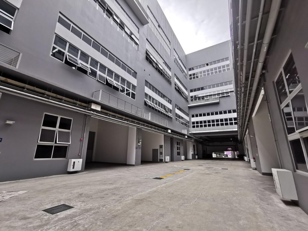 Tuas South Ramp-Up and Ground Floor B2 Factory For Rent in Jurong West - Image 6