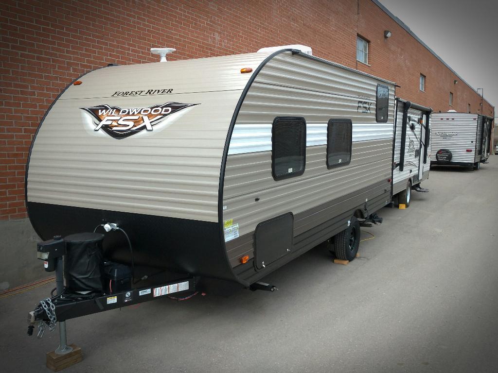 Camper Rental in Markham - Image 4