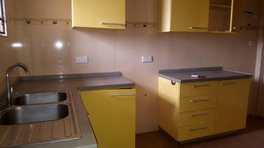 2 BEDROOM AT EAST LEGON FOR RENT in Kumasi - Image 4